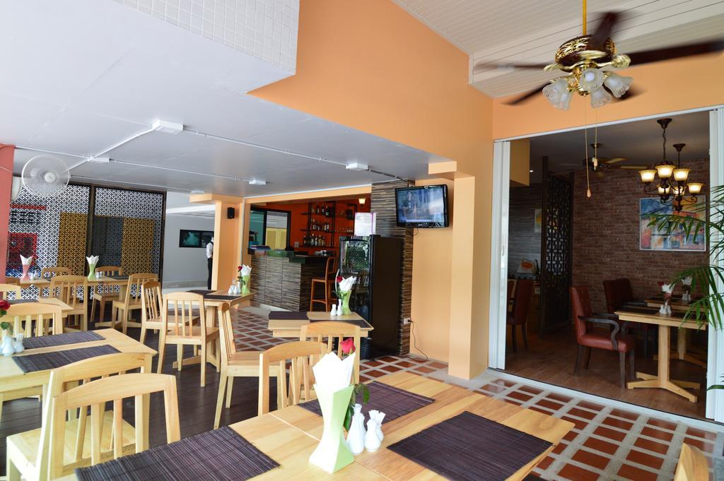 Grand Nai Harn Suites Rawai 외부 사진