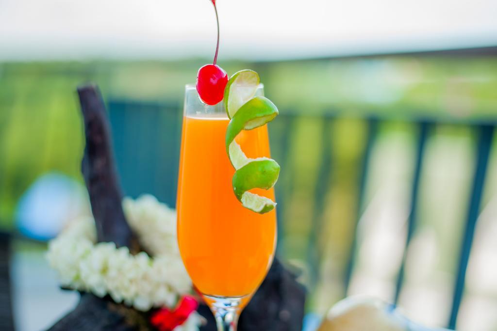Grand Nai Harn Suites Rawai 외부 사진