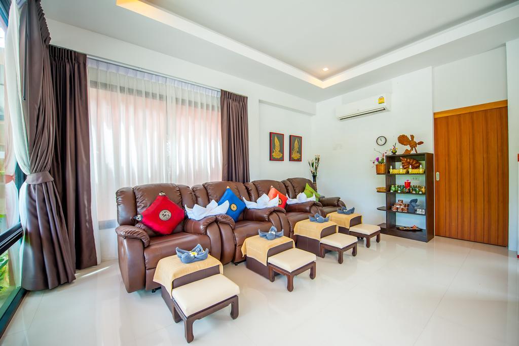 Grand Nai Harn Suites Rawai 외부 사진