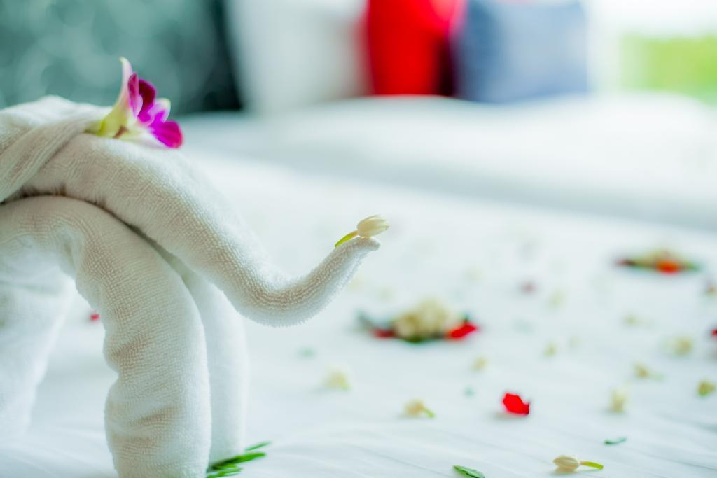 Grand Nai Harn Suites Rawai 외부 사진