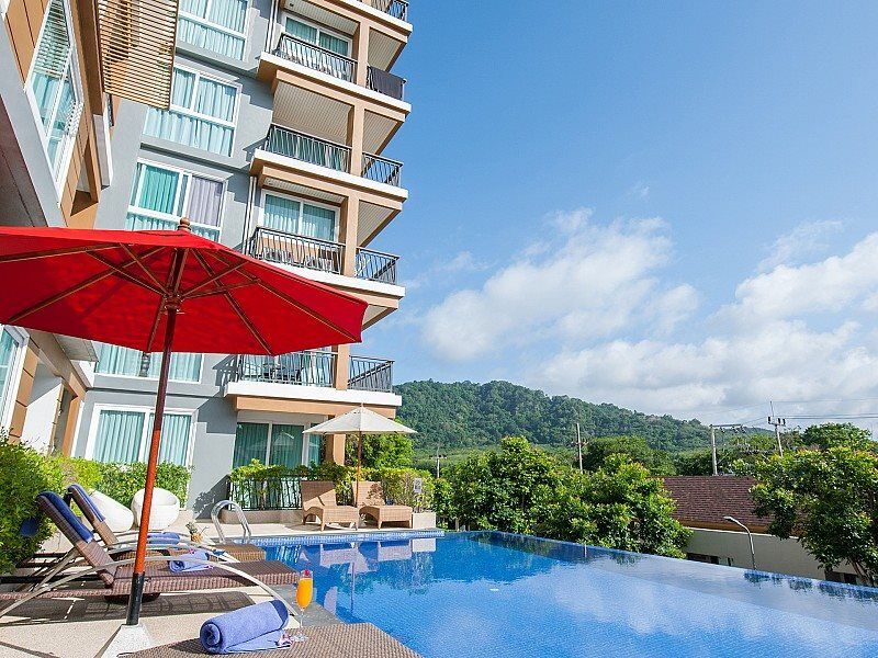 Grand Nai Harn Suites Rawai 외부 사진